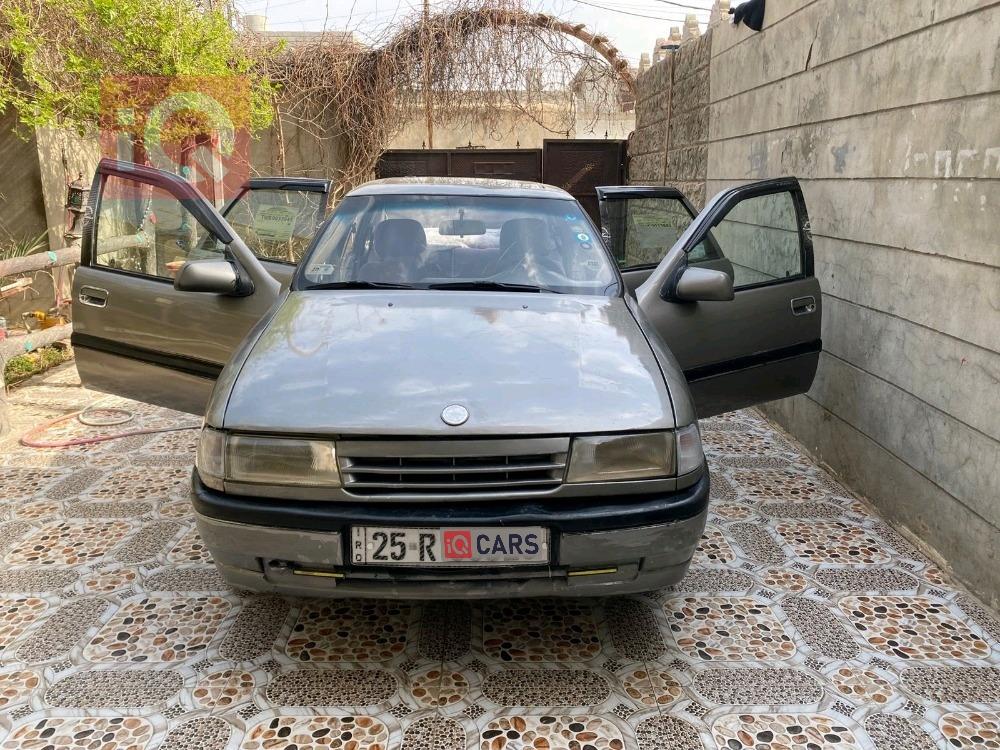 اوبل فيكترا